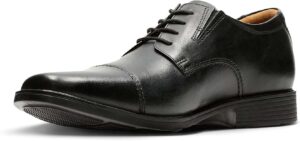 Clarks Men’s Tilden Cap Oxford Shoe